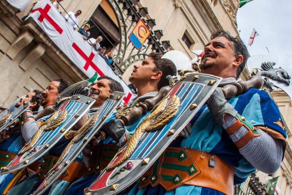 Moros y Cristianos de Alcoy, la madre de todas las Batallas